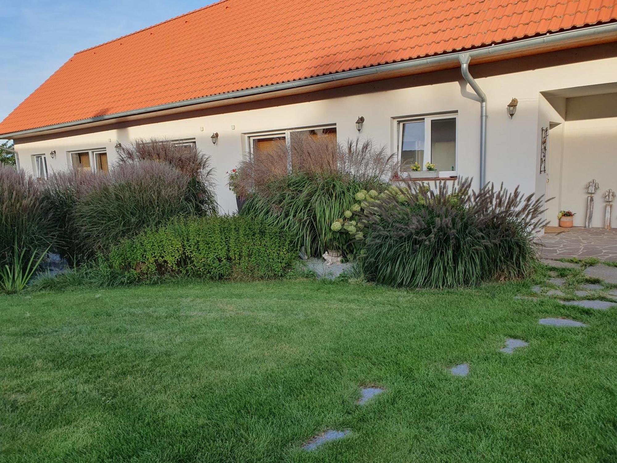 Ubytovani Za Kaplickou Třeboň Eksteriør billede